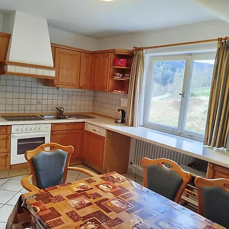 Ferienwohnung Blaess Apartman *
